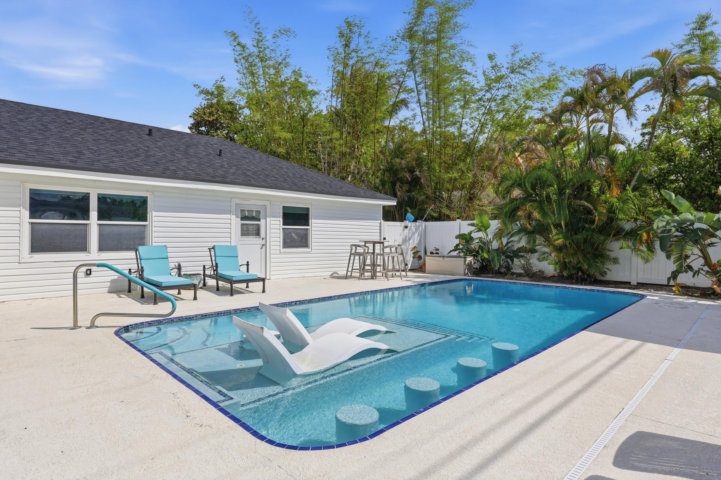 1516 Seabrook Road Jupiter, FL 33469 - Photo 29 of 38 34_8p3a2995