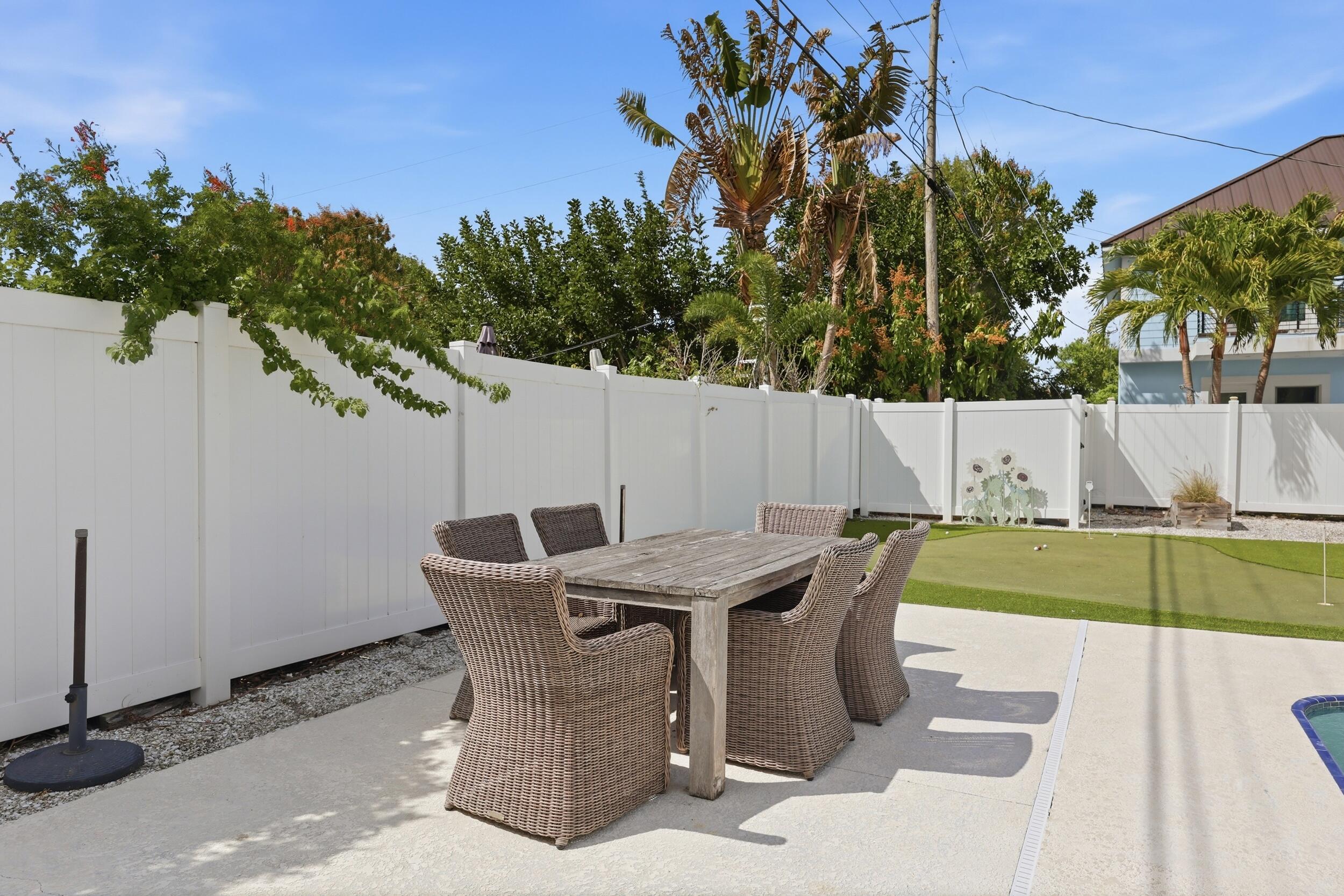 1516 Seabrook Road Jupiter, FL 33469 - Photo 30 of 38 35_8p3a3000