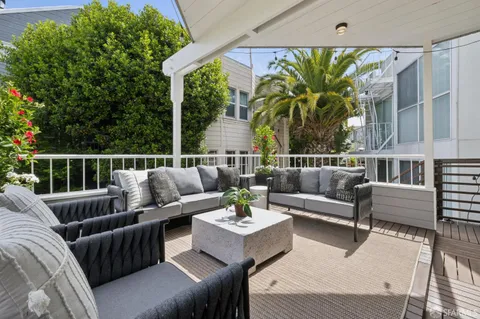 $2,395,000 | 1439 Green Street, Unit 1, San Francisco, CA 94109