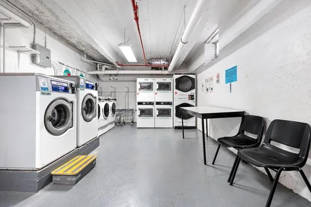 $315,000 | 180 Van Cortlandt Park South, Unit 4H | Kingsbridge