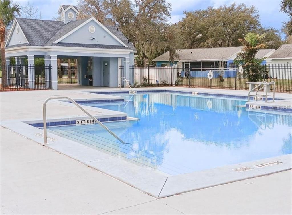 8666 Wichita Place Orlando, FL 32827 - Photo 2 of 12