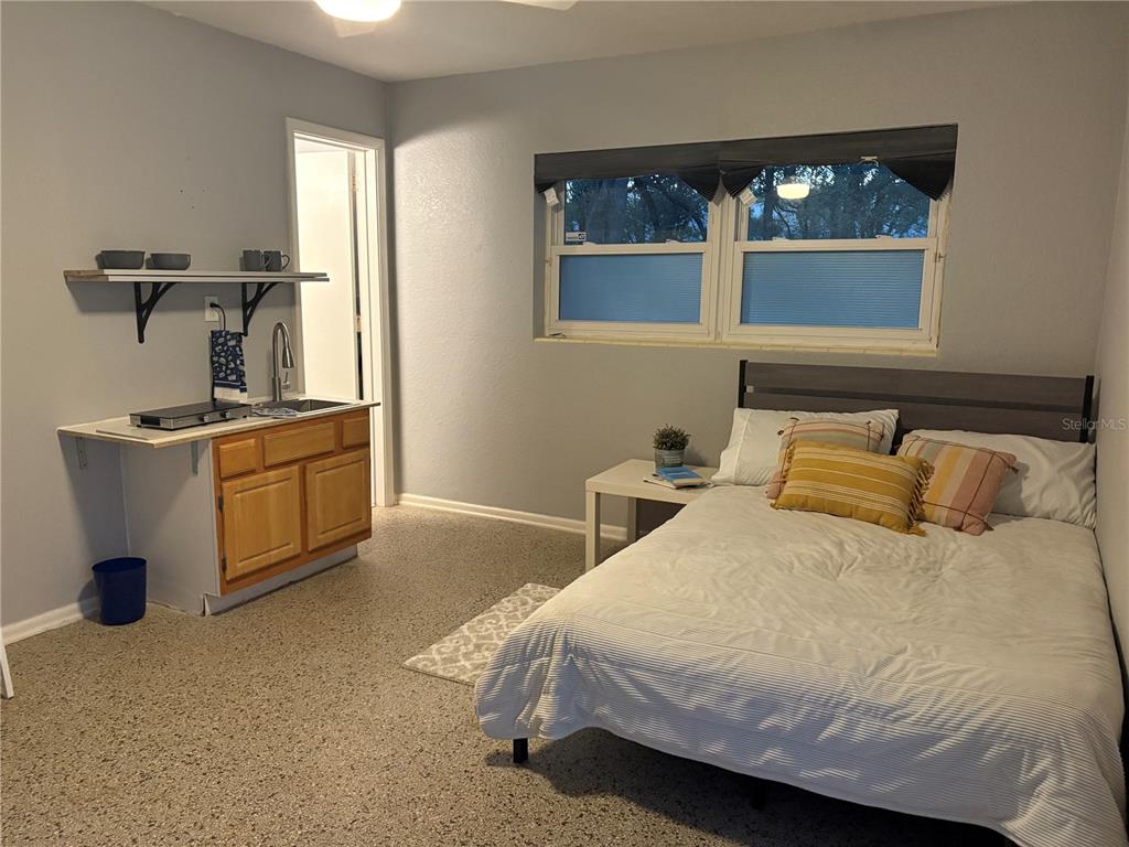 8666 Wichita Place Orlando, FL 32827 - Photo 4 of 12