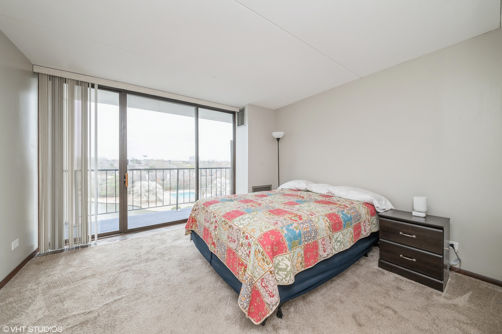 2005 South Finley Road, Unit 611 Lombard, IL 60148 - Photo 6 of 17 Gallery Image 6