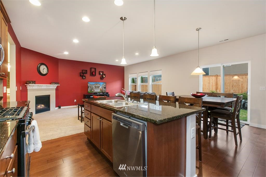22401 35th Drive Southeast Bothell, WA 98021 - Photo 5 of 25