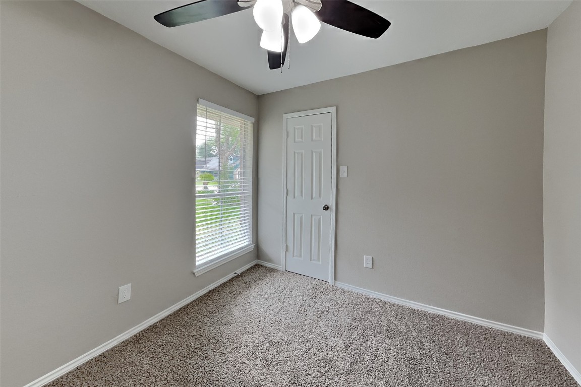 9119 Newkay Lane Spring, TX 77379 - Photo 13 of 19