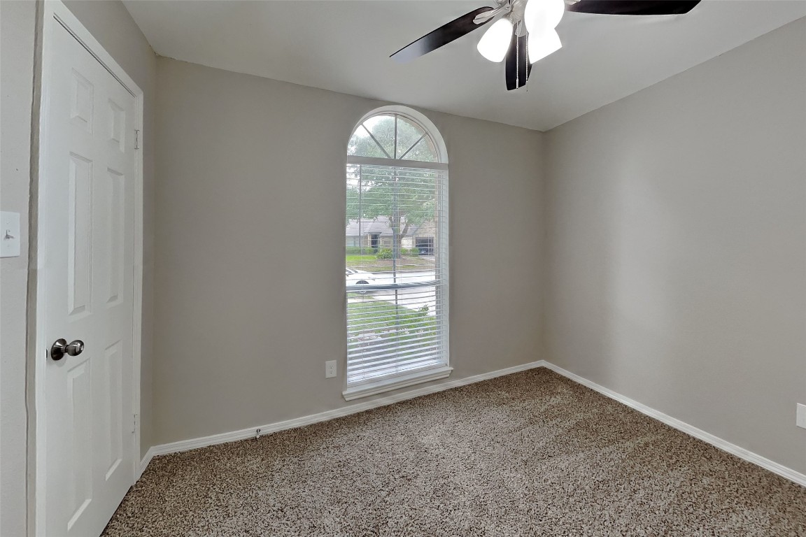 9119 Newkay Lane Spring, TX 77379 - Photo 15 of 19