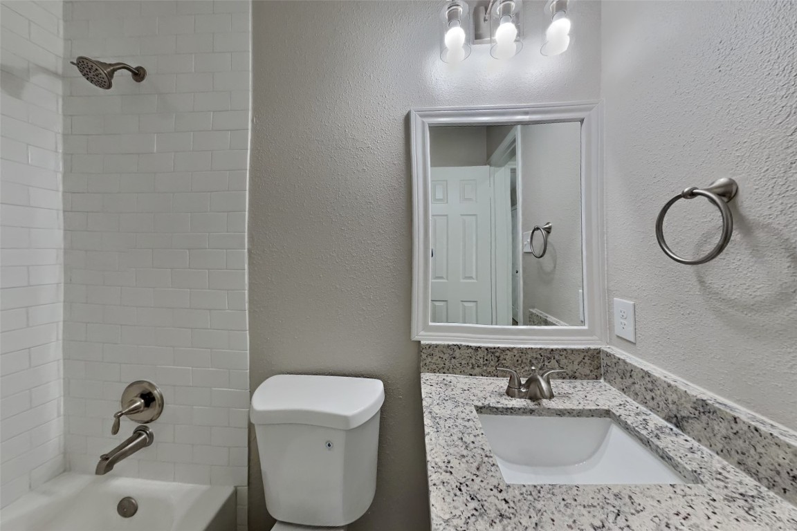 9119 Newkay Lane Spring, TX 77379 - Photo 17 of 19