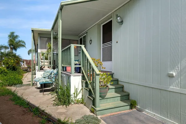 $519,000 | 6180 Via Real, Unit 32, Carpinteria, CA 93013