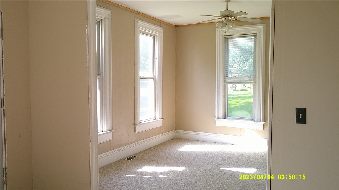 1878 Fairground Road Brookfield, NY 13485 - Photo 9 of 21 Living room