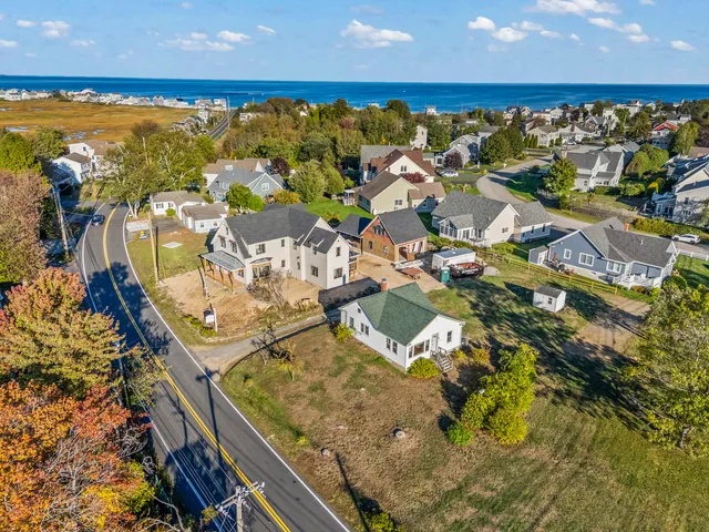 $1,395,000 | 835 Ocean Avenue, Wells, ME 04090