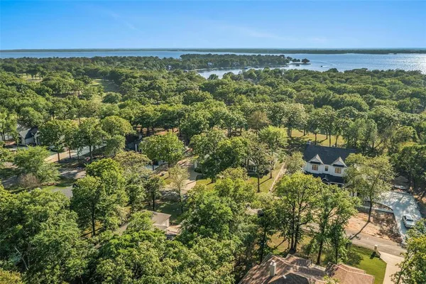 $528,500 | 128 St Andrews Drive, Mabank, TX 75156