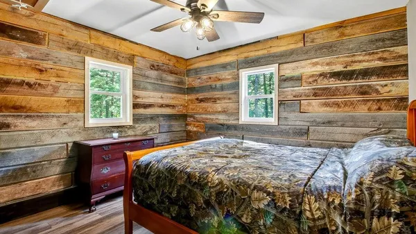 $284,900 | 9491 Sunset Road, Cable, WI 54821