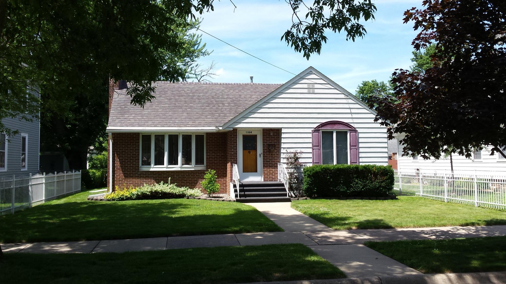 1104 4th Street Southwest Austin, MN 55912 - Photo 1 of 1 Gallery Image 1