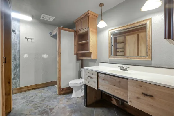 $249,000 | 403 Spring Woods Drive, Spring, TX 77386