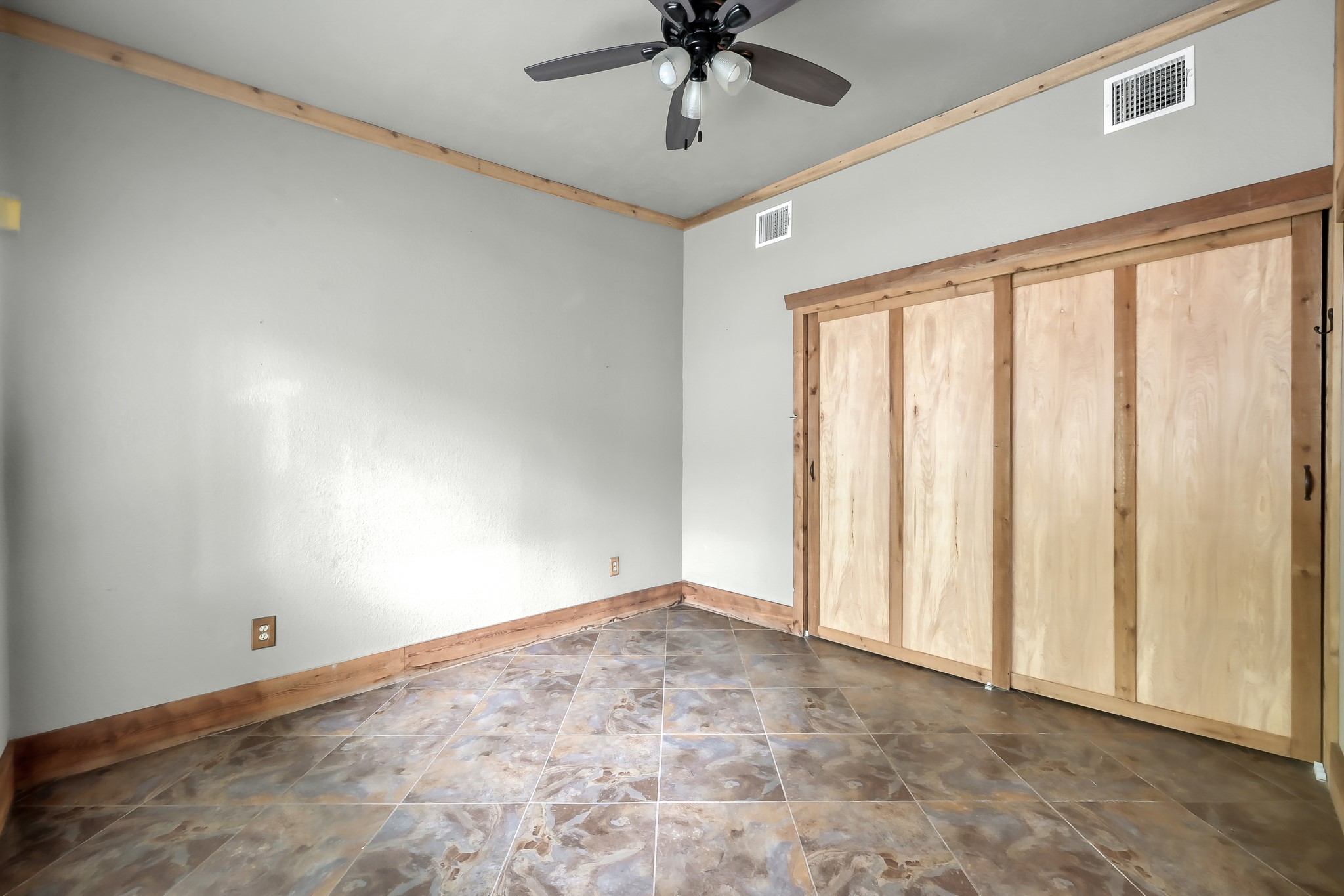 403 Spring Woods Drive Spring, TX 77386 - Photo 23 of 41