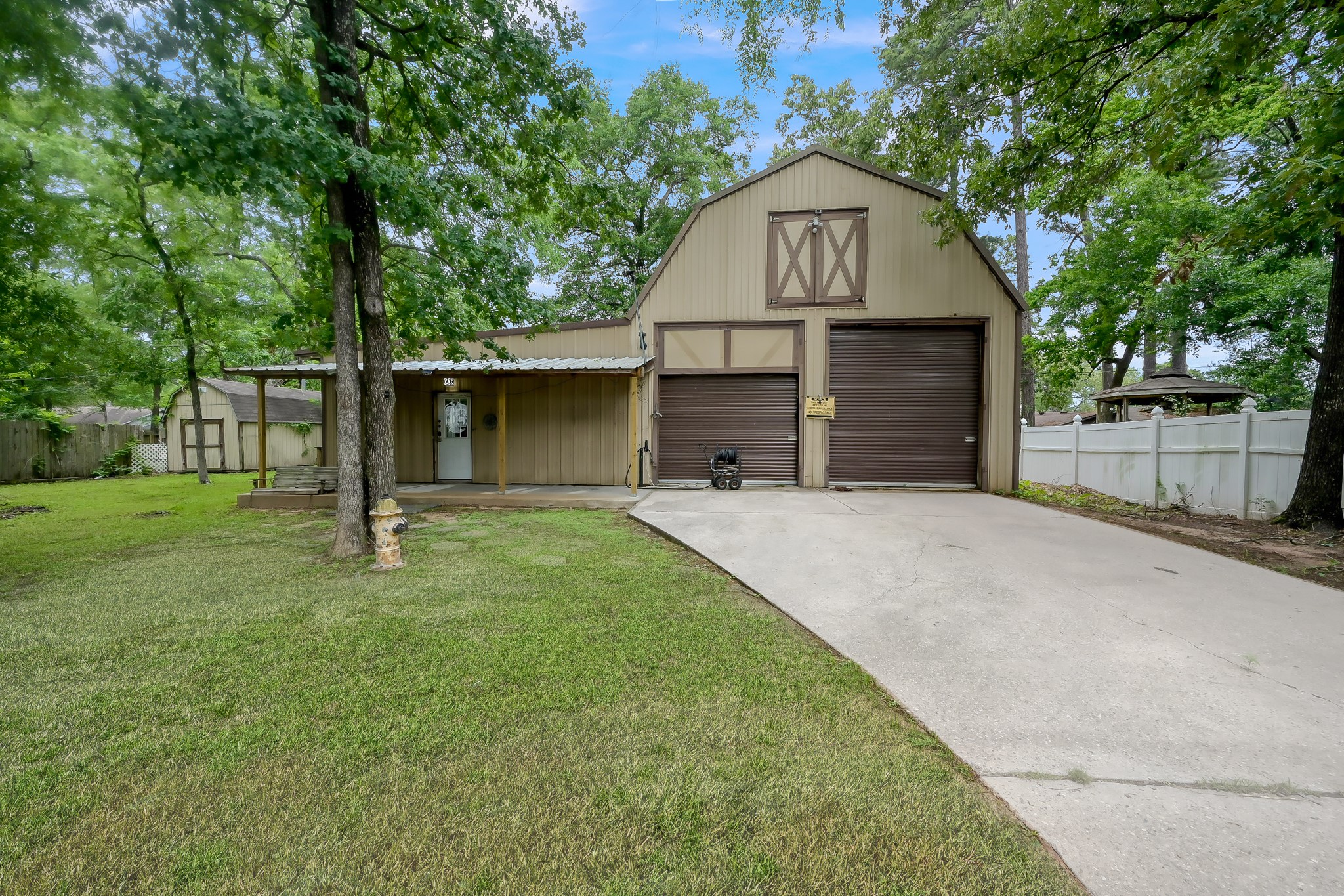 403 Spring Woods Drive Spring, TX 77386 - Photo 4 of 41