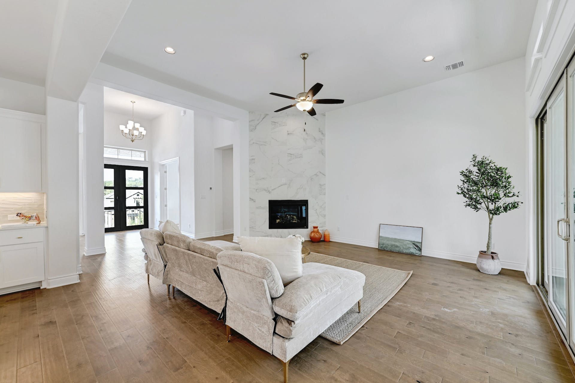 905 Crestone Stream Drive Austin, TX 78738 - Photo 7 of 38