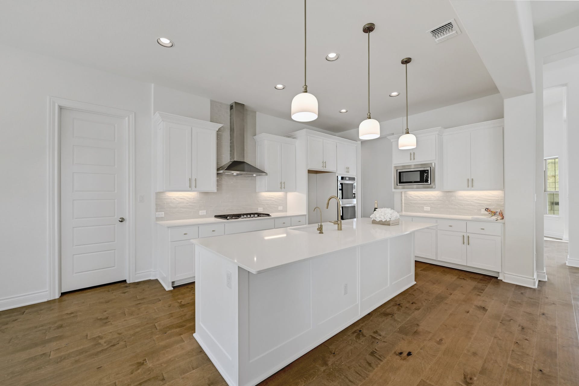 905 Crestone Stream Drive Austin, TX 78738 - Photo 10 of 38