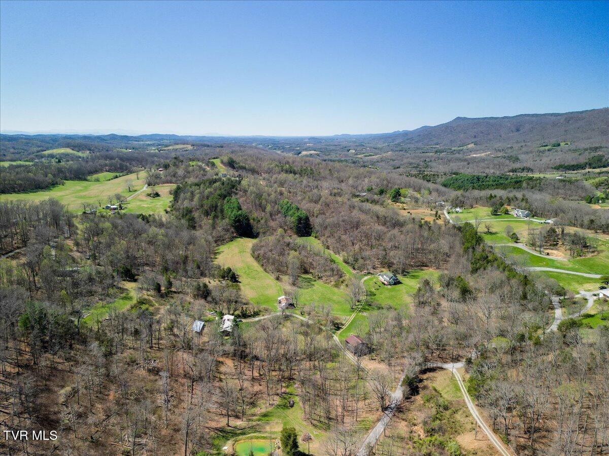 245 Cliff Lane Fall Branch, TN 37656 - Photo 14 of 44 Ariel