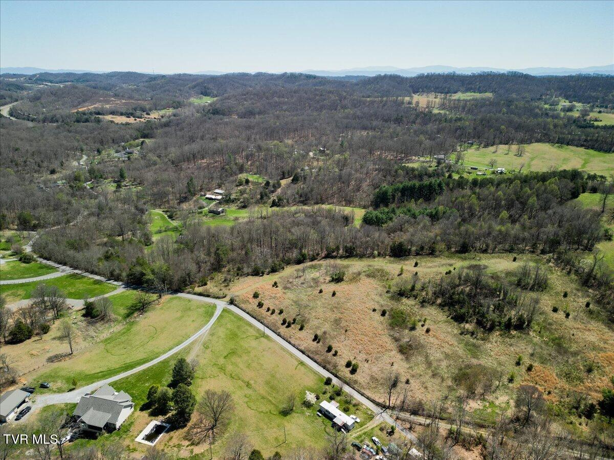 245 Cliff Lane Fall Branch, TN 37656 - Photo 20 of 28 Ariel