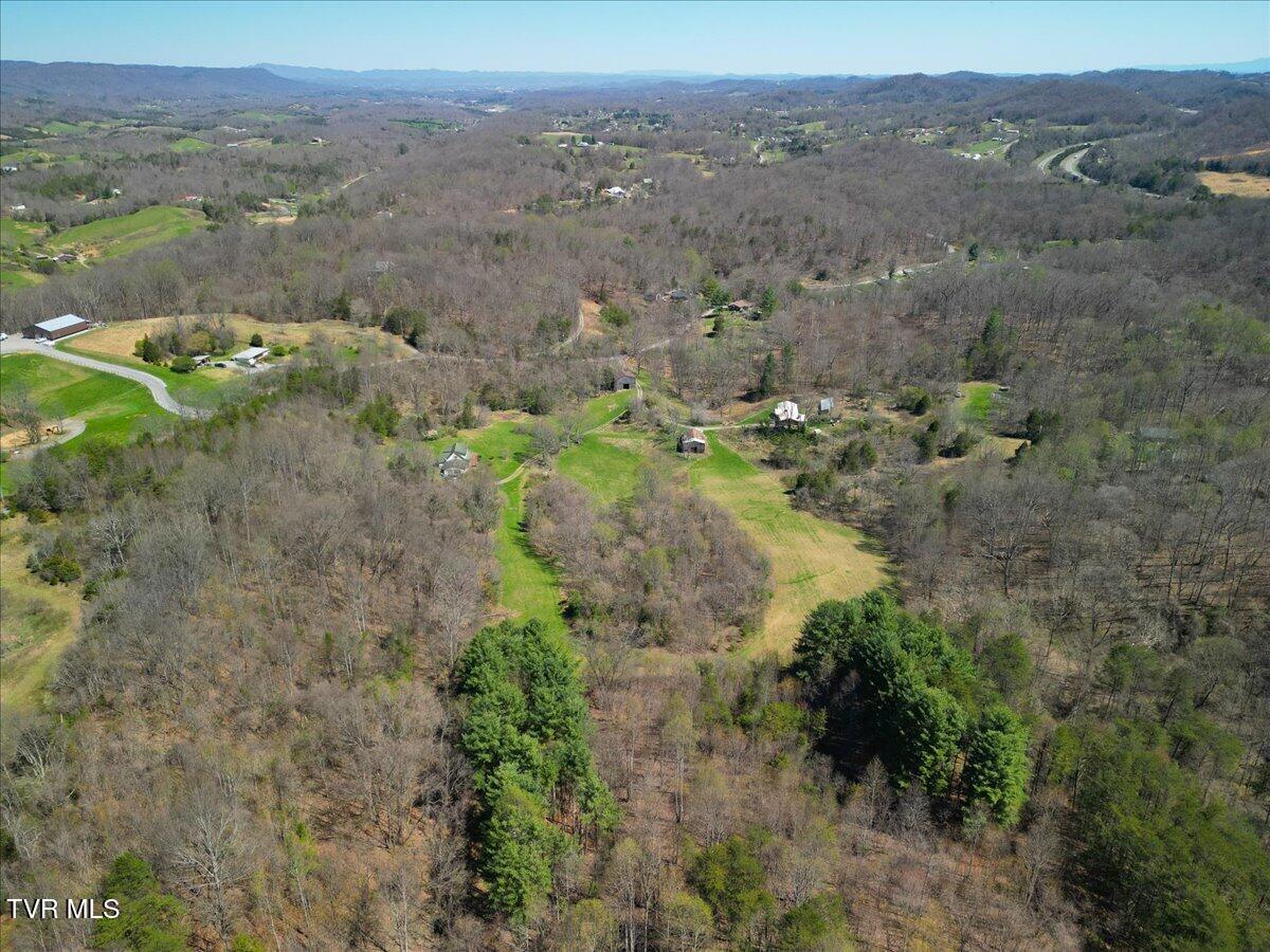 245 Cliff Lane Fall Branch, TN 37656 - Photo 21 of 28 Ariel