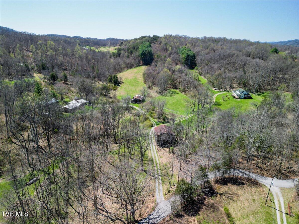 245 Cliff Lane Fall Branch, TN 37656 - Photo 3 of 28 Ariel