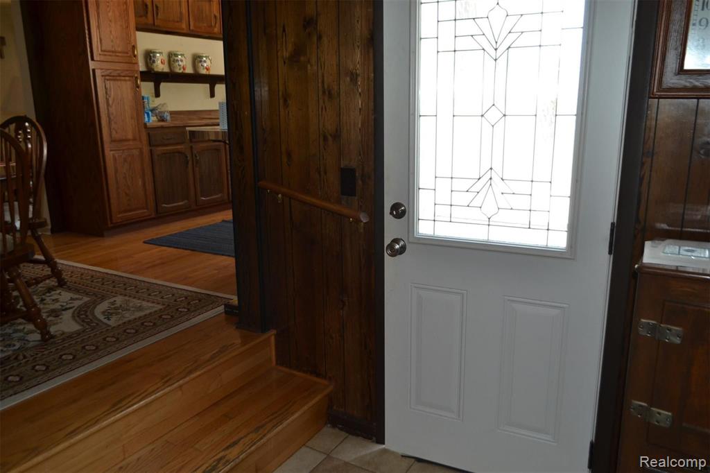 10069 Clark Road Davison, MI 48423 - Photo 12 of 53