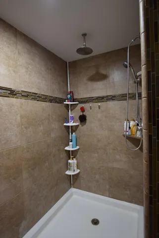 $70,000 | 701 7th Lakewood Avenue, Warroad, MN 56763