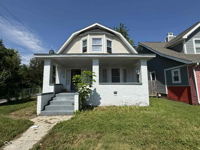 $200,000 | 20 North Pershing Avenue, Indianapolis, IN 46222