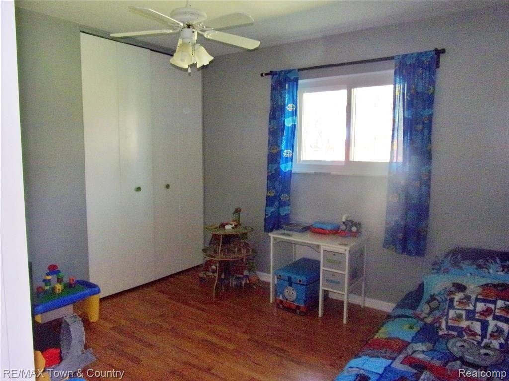 1435 Flushing Road Flushing, MI 48433 - Photo 16 of 27