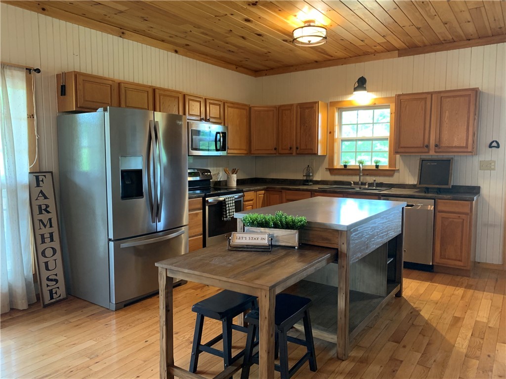 136 Winfred Brock Road Iva, SC 29655 - Photo 11 of 50