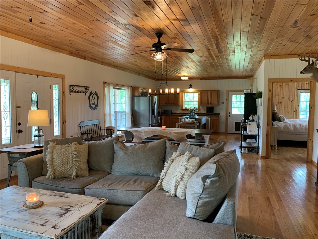 136 Winfred Brock Road Iva, SC 29655 - Photo 17 of 50
