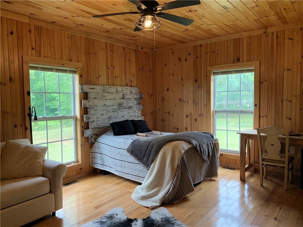136 Winfred Brock Road Iva, SC 29655 - Photo 20 of 50