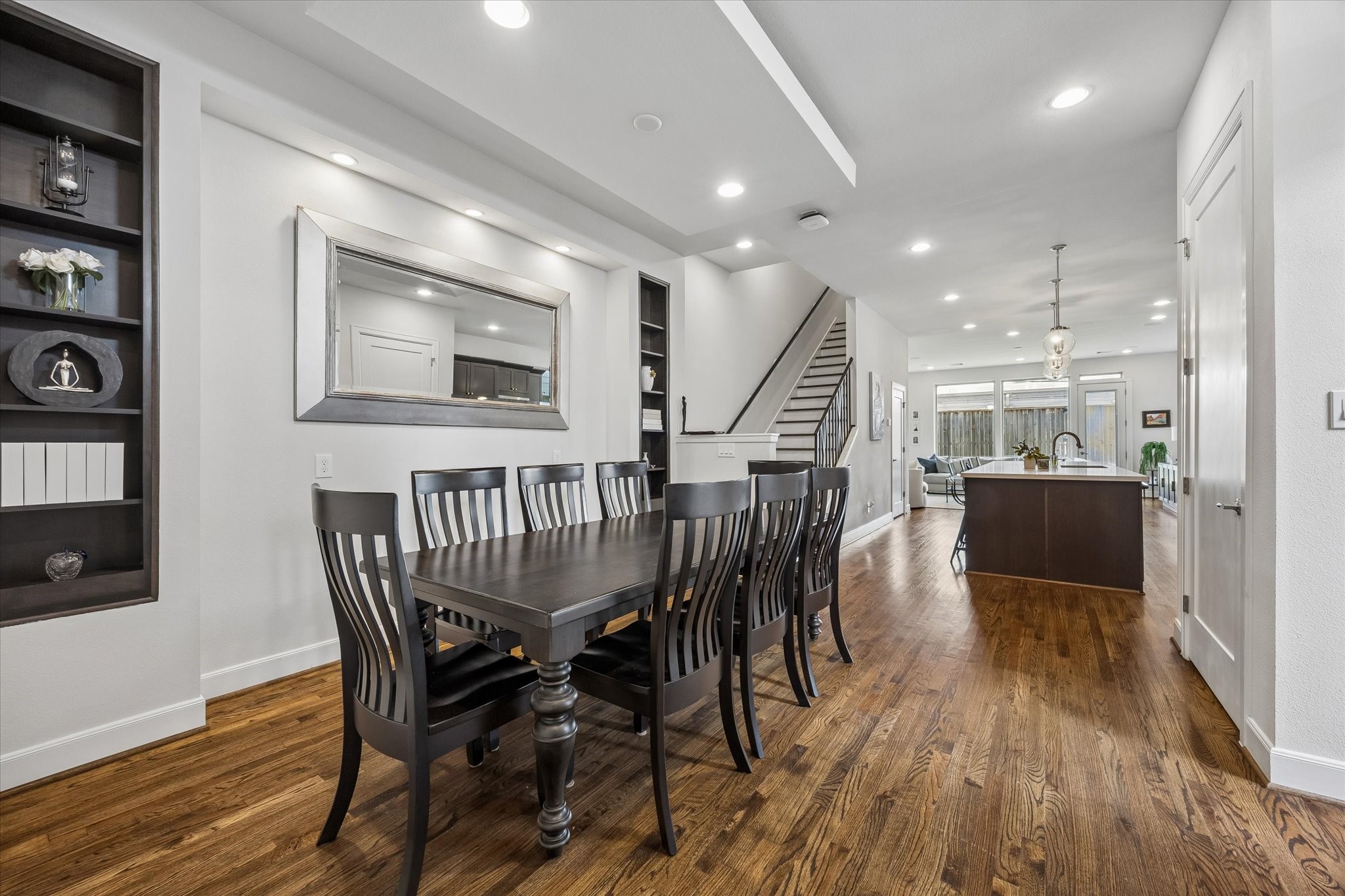 2122 Banks Street Houston, TX 77098 - Photo 8 of 19