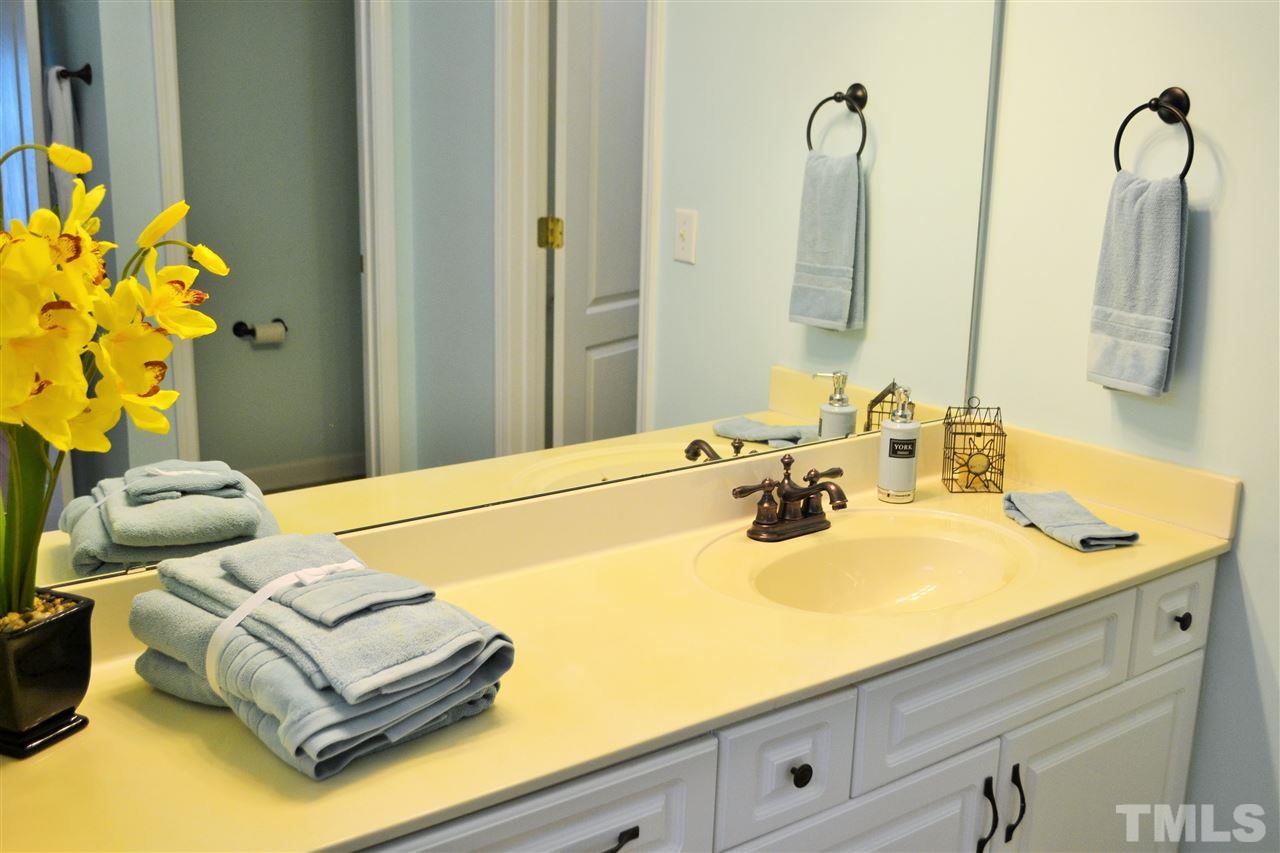5601 Cardinal Grove Boulevard Raleigh, NC 27616 - Photo 12 of 25 Gallery Image 12