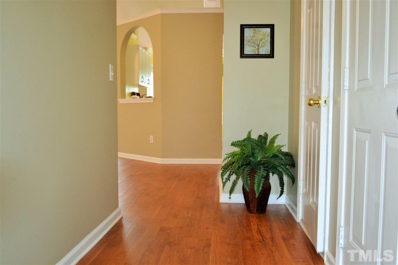 5601 Cardinal Grove Boulevard Raleigh, NC 27616 - Photo 3 of 25 Gallery Image 3