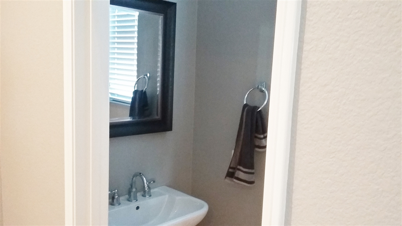 3710 Lake Park Road Fallbrook, CA 92028 - Photo 5 of 25