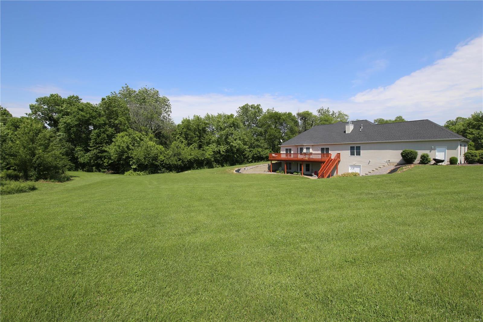 1041 Scott Troy Road Lebanon, IL 62254 - Photo 11 of 47 Gallery Image 11