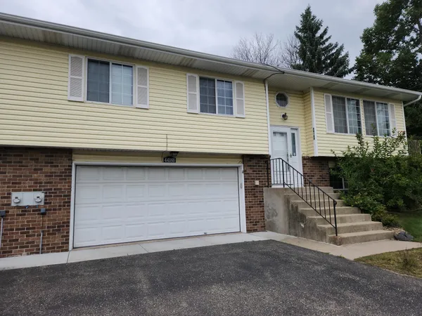 $254,999 | 4418 Clover Lane, Unit B, Eagan, MN 55122