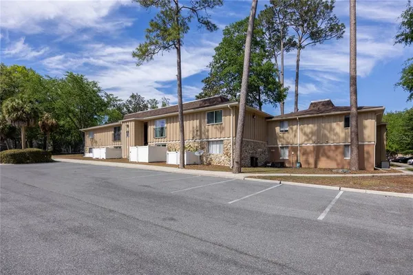 $125,000 | 507 Northwest 39th Road, Unit 114, Gainesville, FL 32607