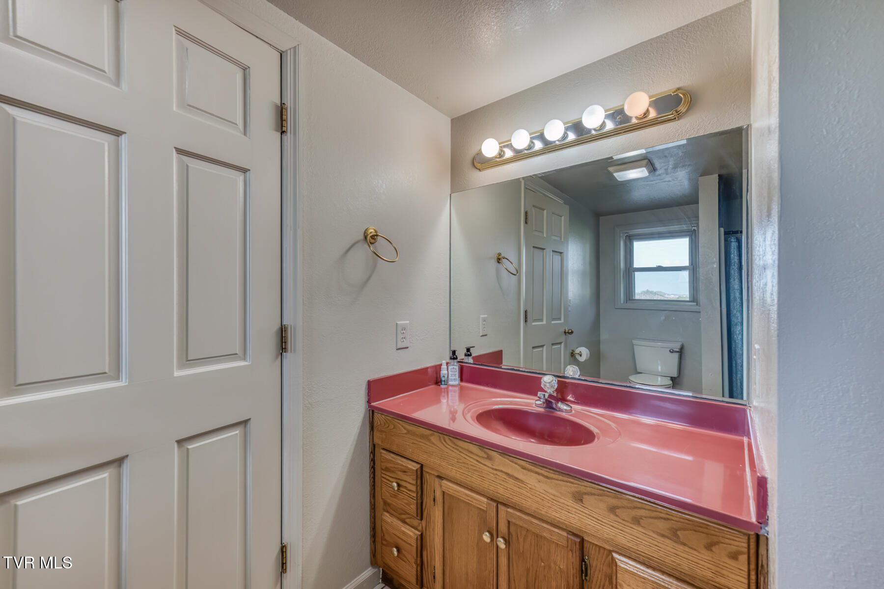 1237 White Top Road Bluff City, TN 37618 - Photo 43 of 84 1237 White Top Rd-61