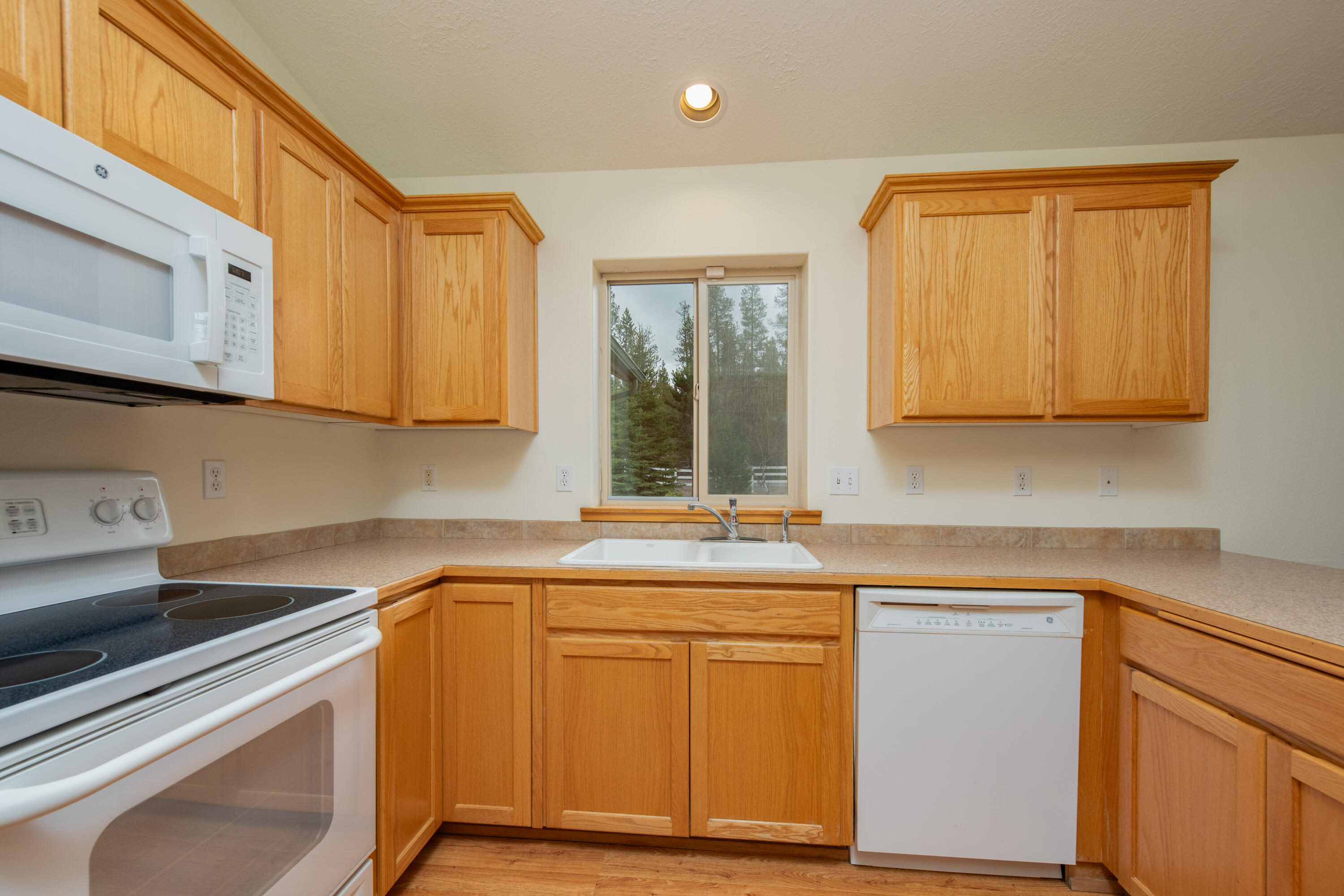 16146 Aqua Road La Pine, OR 97739 - Photo 11 of 54 Aqua Road (40 of 66)