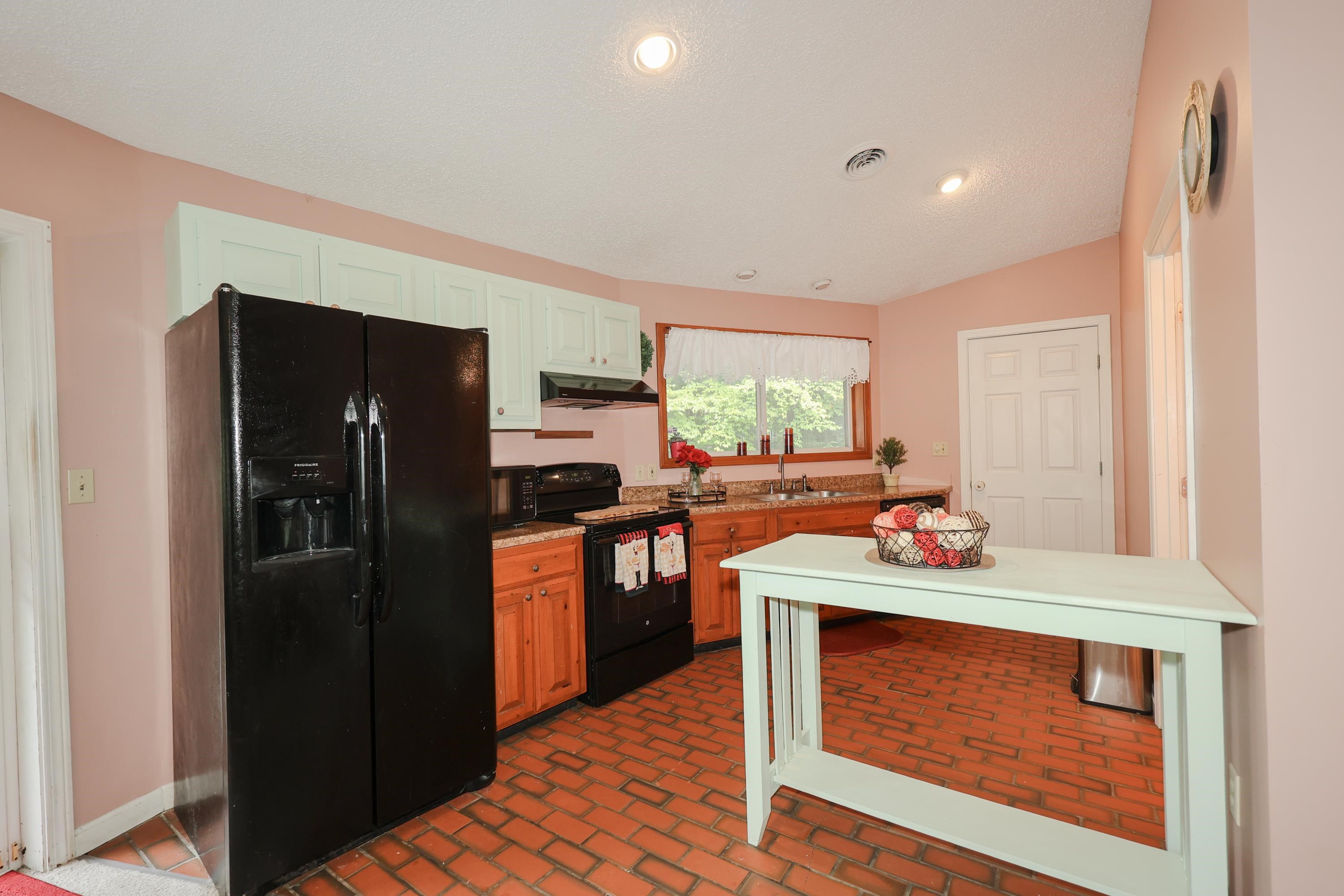 94 Bean Road Warner, NH 03278 - Photo 4 of 40