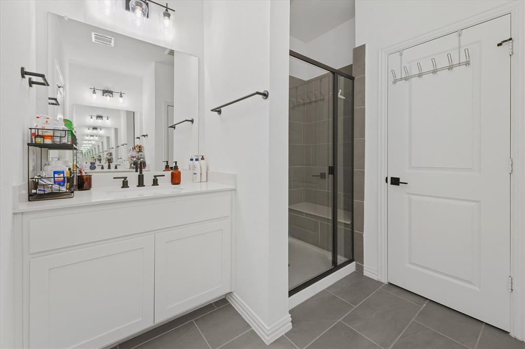 7562 Edgeware Road Dallas, TX 75228 - Photo 17 of 25