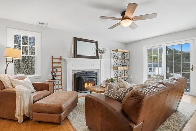 $1,599,900 | 4 Donna Pass, Hopkinton, MA 01748