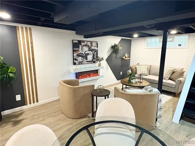 $189,900 | 27 Dwyer Street, West Seneca, NY 14224