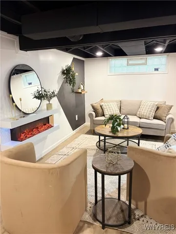 $189,900 | 27 Dwyer Street, West Seneca, NY 14224