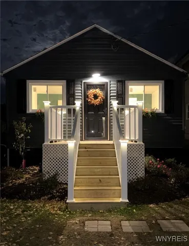 $189,900 | 27 Dwyer Street, West Seneca, NY 14224
