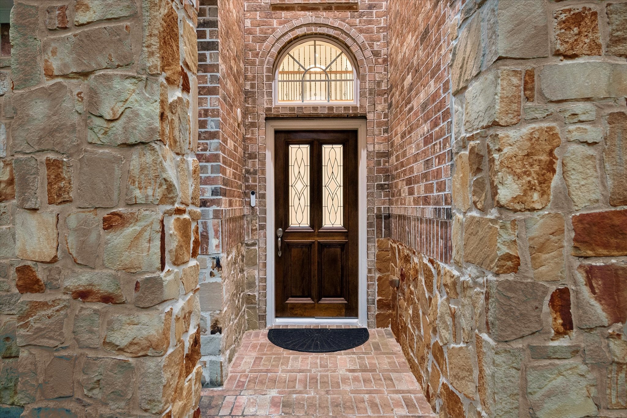 3306 Explorer Way Conroe, TX 77301 - Photo 6 of 35