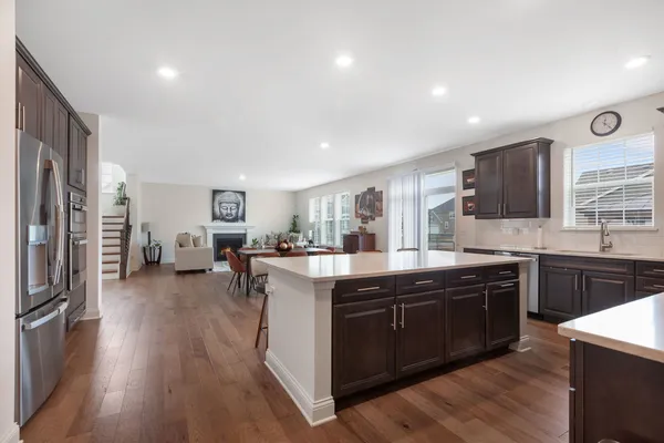 $670,000 | 3579 Emerald Road, Elgin, IL 60124